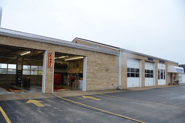 Mark Muffler Shop