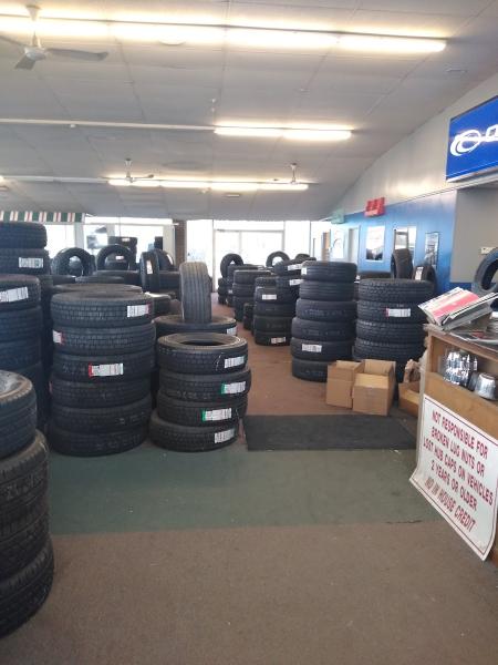 Albert Pike Tire & Services