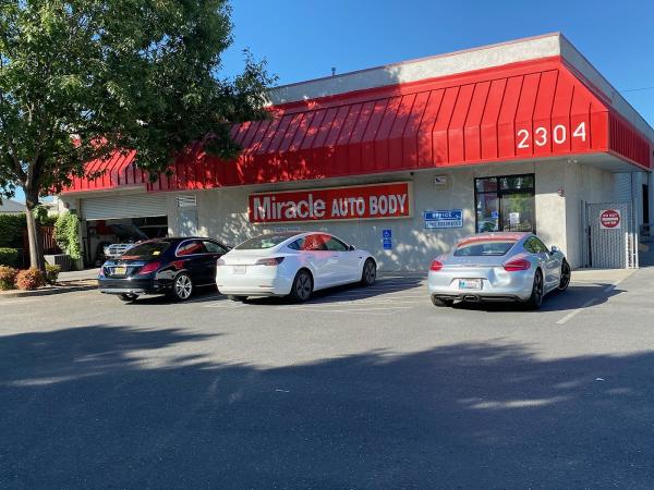 Miracle Auto Body