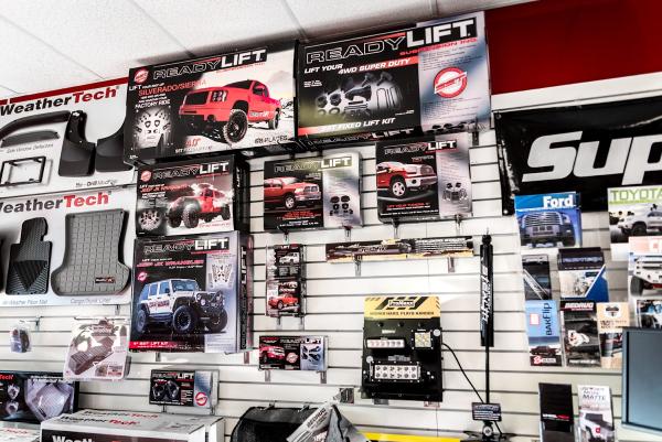 Custom Truck & Wheel