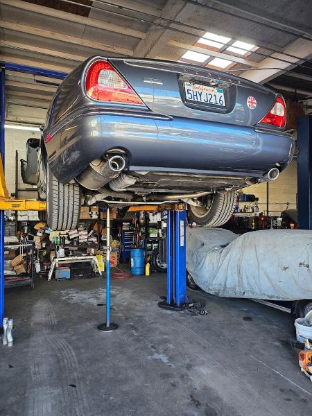 Pro Mufflers & Brakes