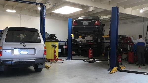 Adna's Automotive Repair