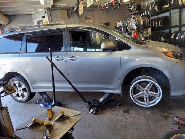 2 Brothers Tire Services