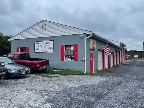 Price's Garage