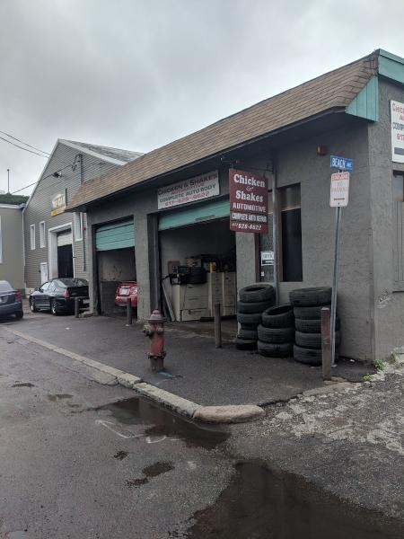 Chicken & Shakes Automotive