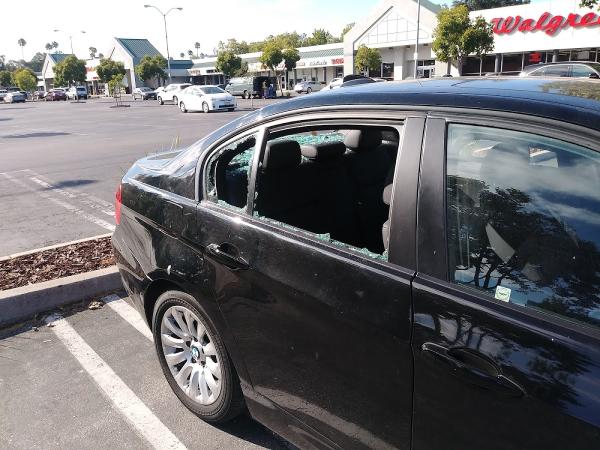 Mikes Mountain View Auto Glass