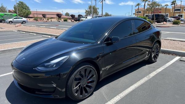 Deluxe Window Tinting Inc.