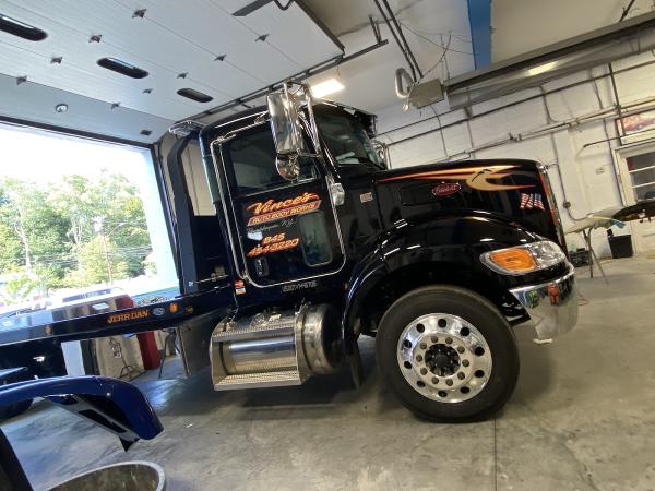 Vince's Auto Body Works