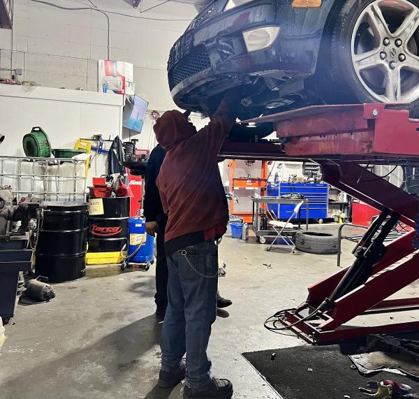 Best Service Automotive & Truck Repairs