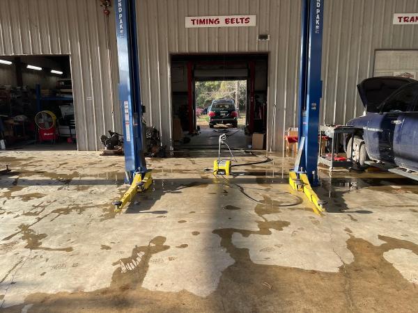 Woodlands Auto Repair