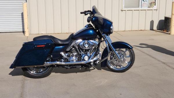 Mike's Motorworks and Customization