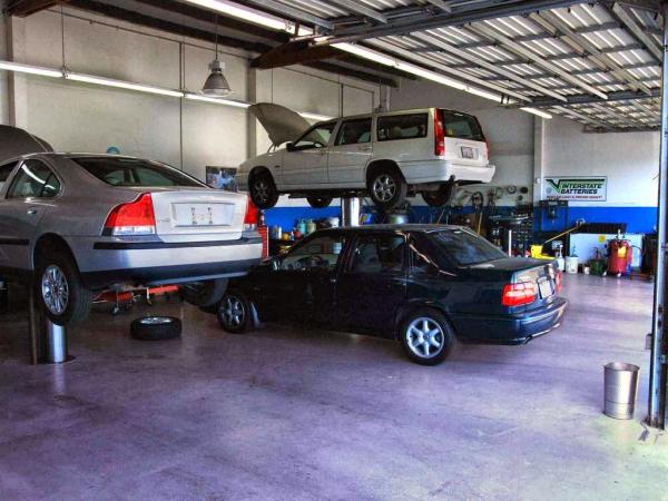 Cvs-Carmichael's Volvo