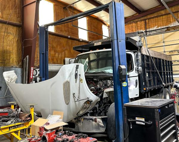 Colonial Truck and Trailer Service