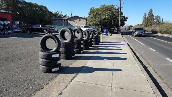 Hilarios Wheels & Tires