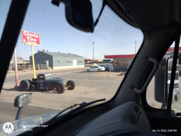 Clovis Tire & Trailer