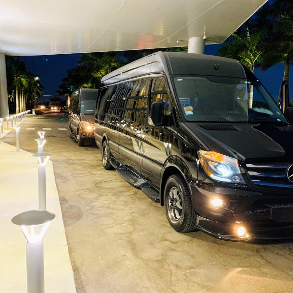 Pines Limo Services