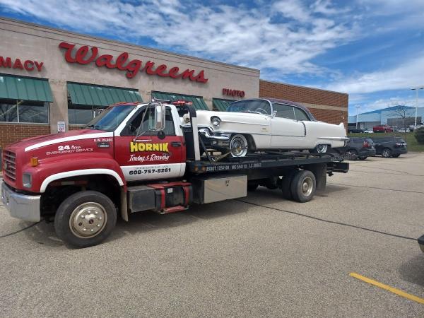 Hornik Towing & Recovery
