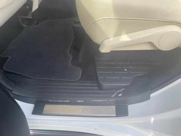 Cesar's Auto Detailing