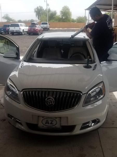 Auto Glass Avondale & Window Tinting