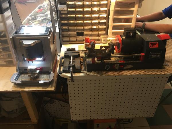 Finest Locksmith LLC