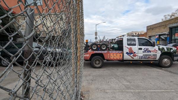 Louie Towing BK