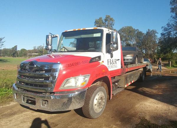 H&R Towing
