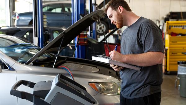 Woodard's Automotive Maintenance & Repair Center