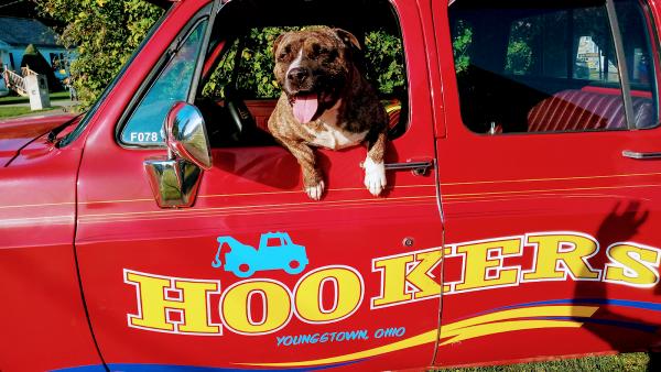 Hooker's Towing