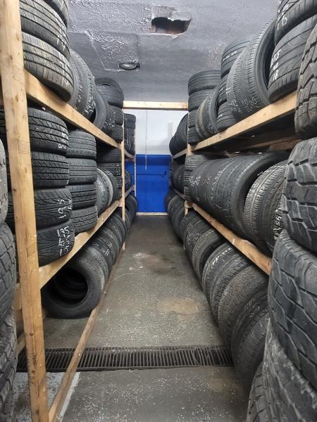 Stark Tires & Auto