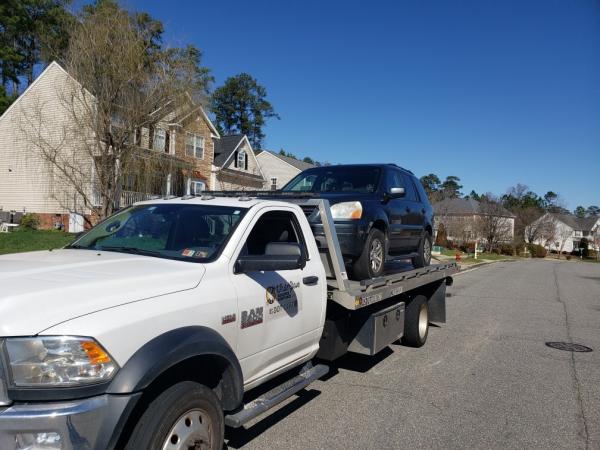Raleigh Towing by White Glove Service