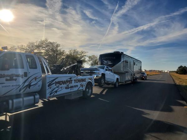 Midwest Towing & Recovery