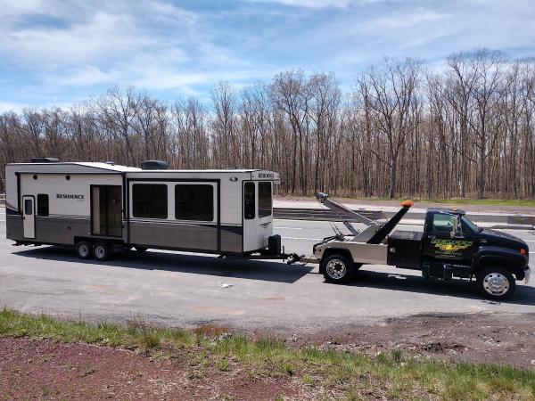 Geoff's Towing