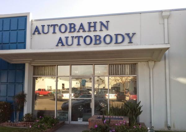 Autobahn Autobody