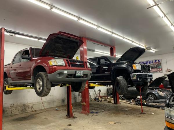 Wheels & Deals Auto Repair Sales and Service