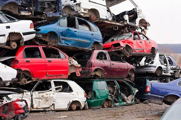 Hercules Buys Junk Cars