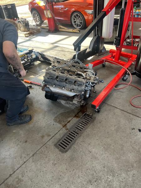 Ellisville Tire & Service