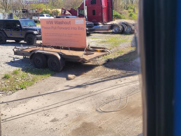 WW Washouts (Navarre Road Truck Wash)
