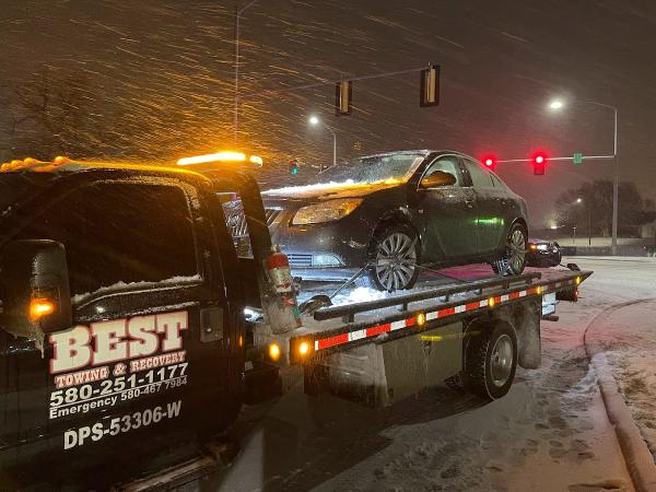 Best Towing & Recovery