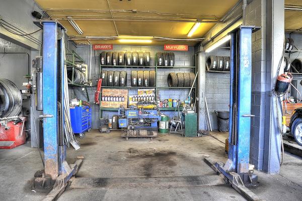 AA Muffler and Brakes