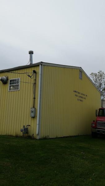 Limestone Garage