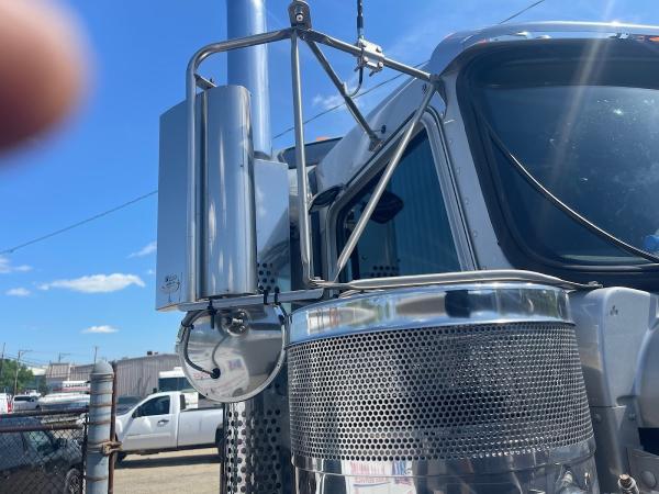 D & S Glass Service Inc