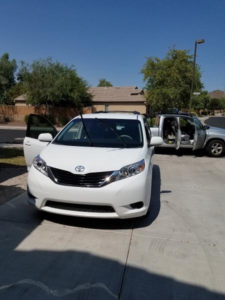 Ez-Pz Auto Glass LLC