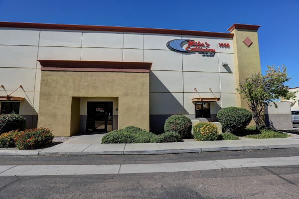 Rob's Auto Body Mesa
