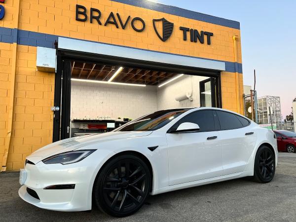 Bravo Tint