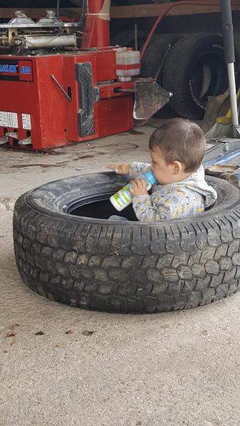 Hector's Tire Services