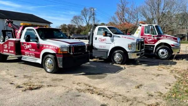 Tom's Auto Service and Towing