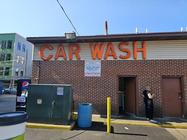 Washington Ave Car Wash