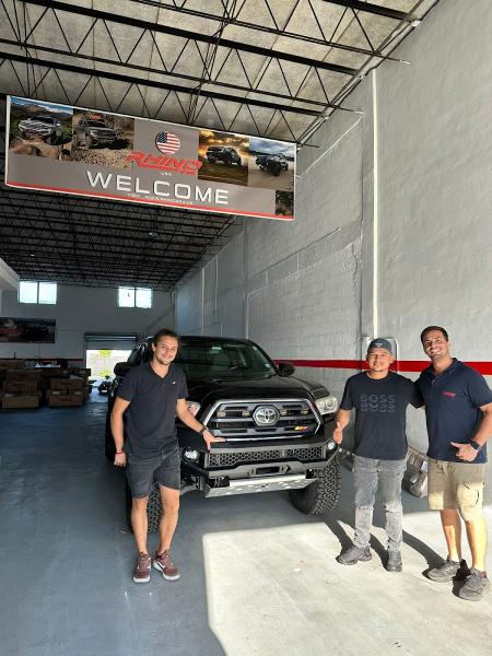Rhino 4x4 USA
