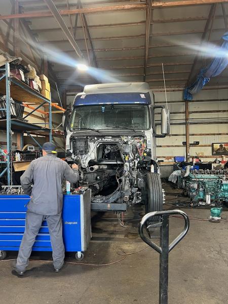 Innauto Truck & Trailer Repair Shop