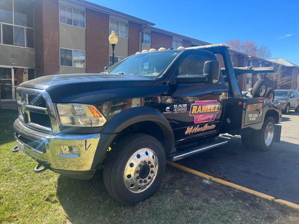 Rameez Towing Llc